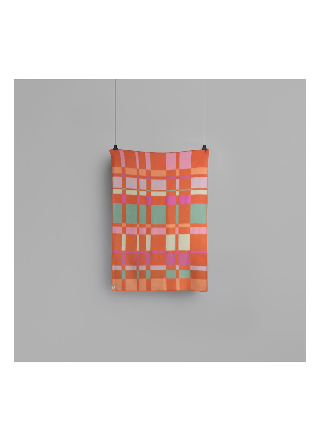 Røros Tweed City plaid van wol 135 x 200 cm - detail 2 orange