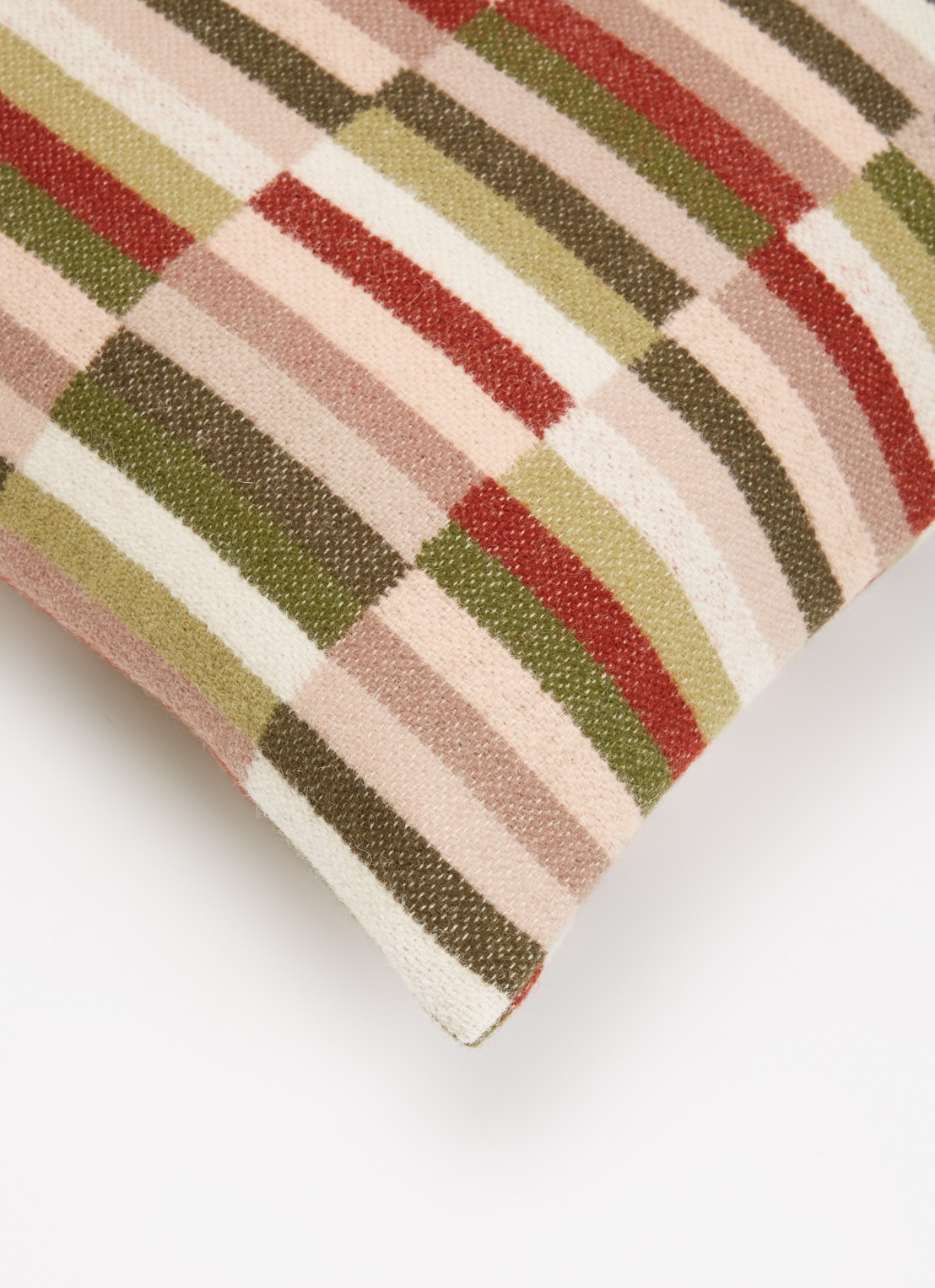 Røros Tweed Ida sierkussen 50 x 50 cm - detail 2 multicolor