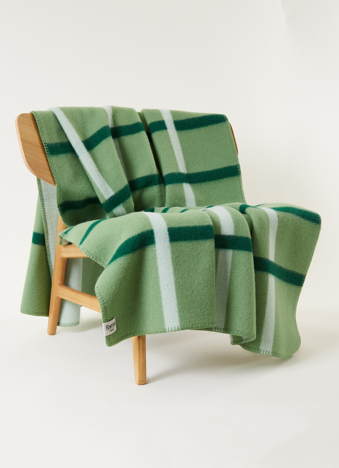 Røros Tweed Knut plaid van lamswol 135 x 200 cm - voorkant 2 groen