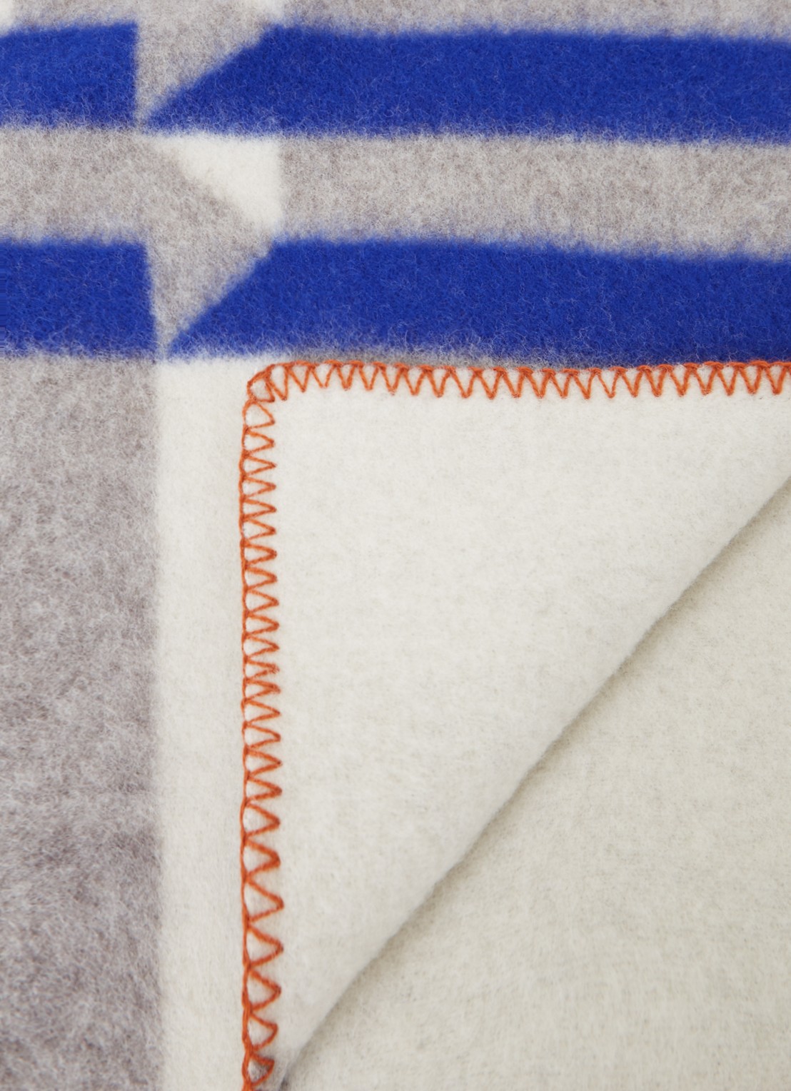 Røros Tweed Kvam plaid van lamswol 135 x 200 cm - detail 3 blauw