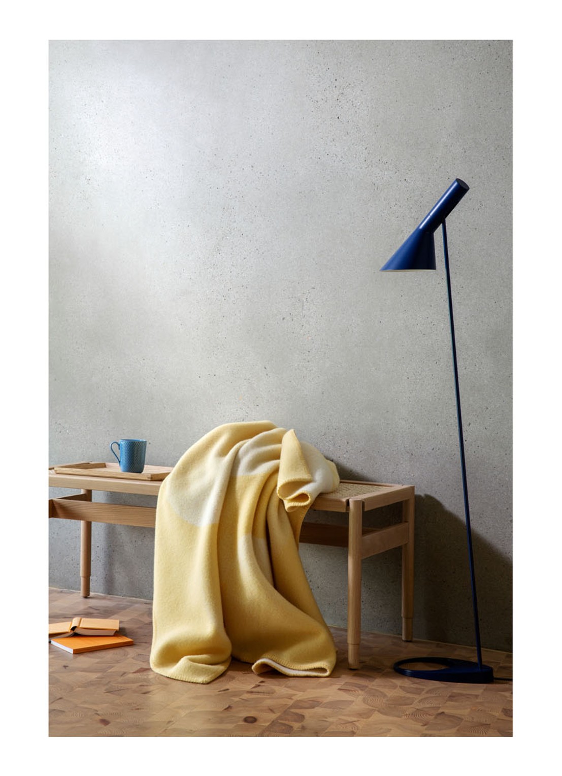 Røros Tweed Moon plaid van lamswol 135 x 200 cm - voorkant 4 geel