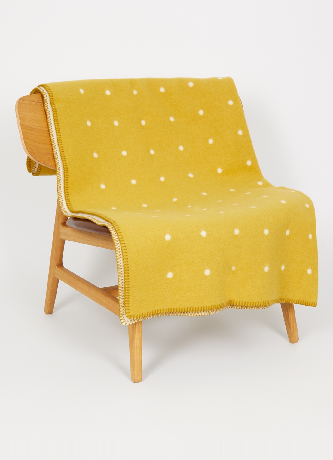 Røros Tweed Pastille plaid van scheerwol 135 x 200 cm - voorkant 2 mosterd
