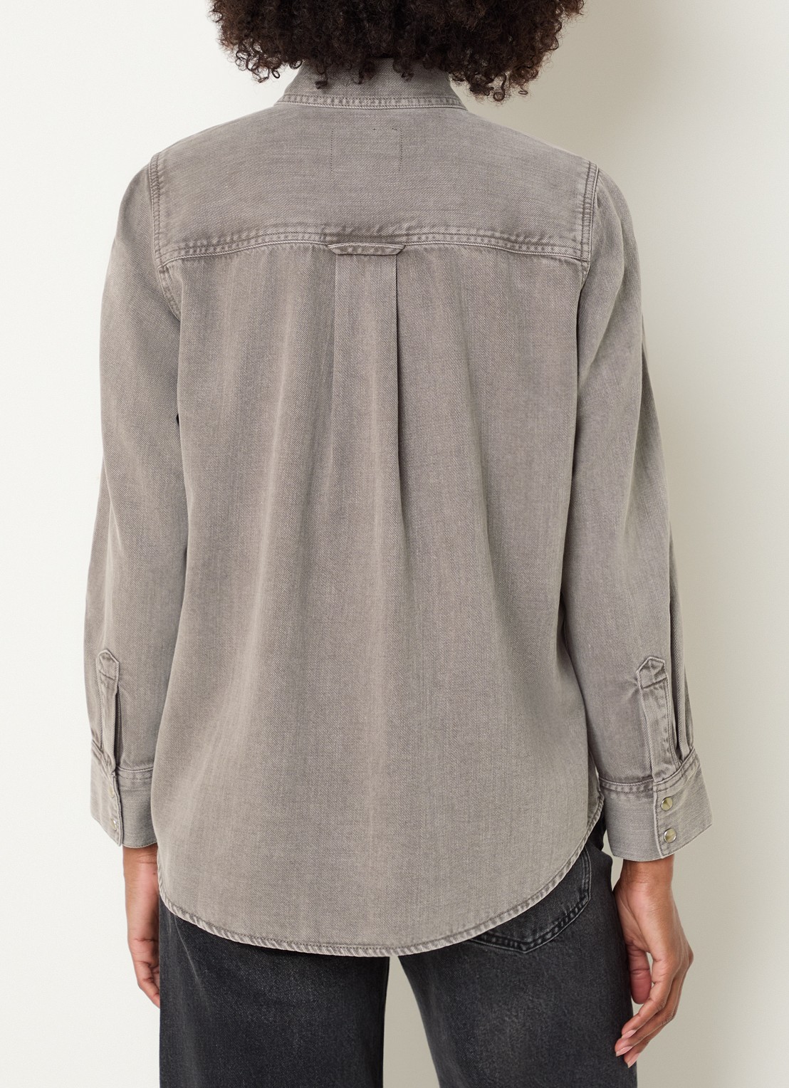 Rails Atticus blouse met borstzak - achterkant lichtbruin
