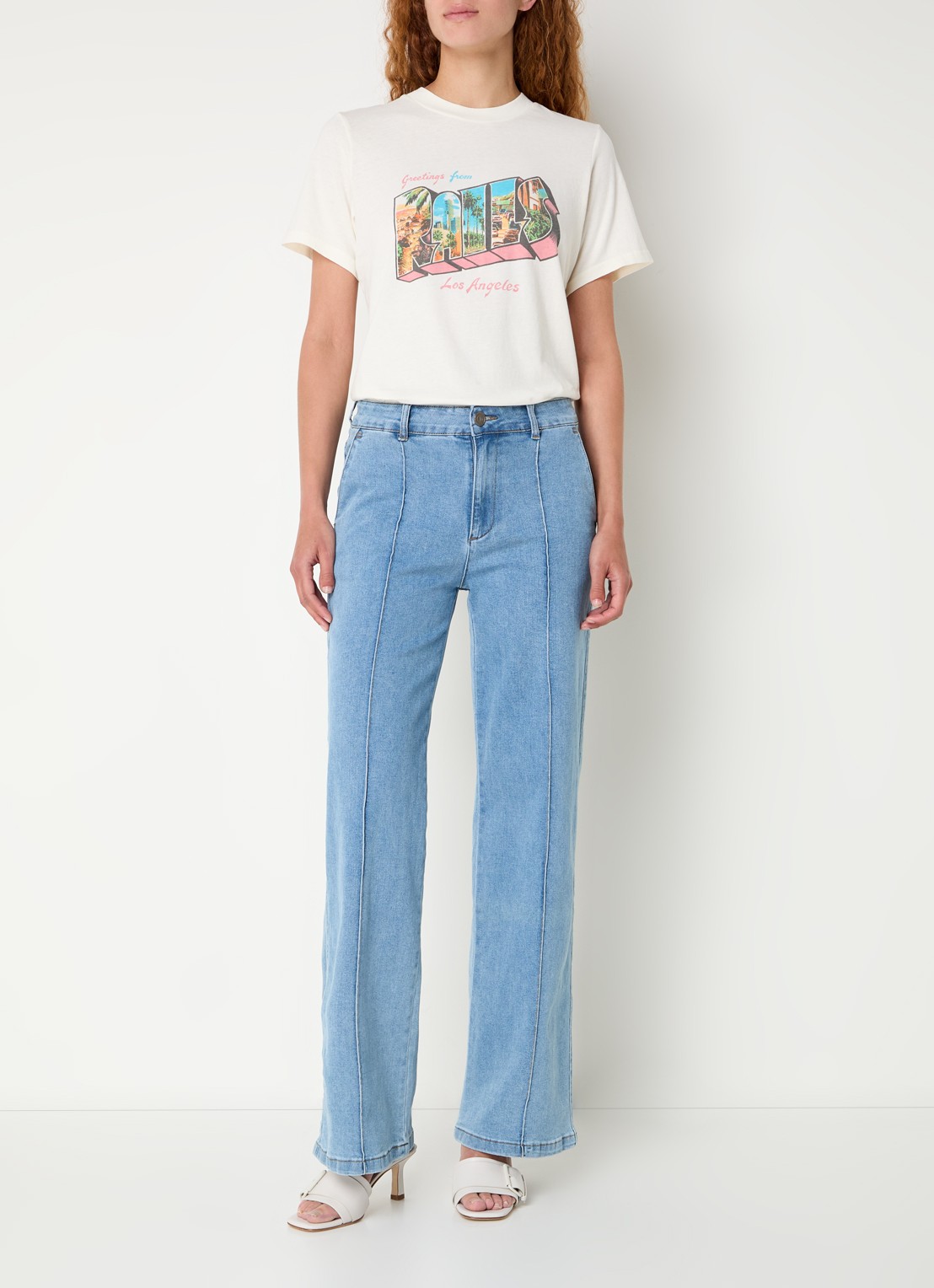 Rails Boyfriend T-shirt met logoprint - voorkant 2 creme