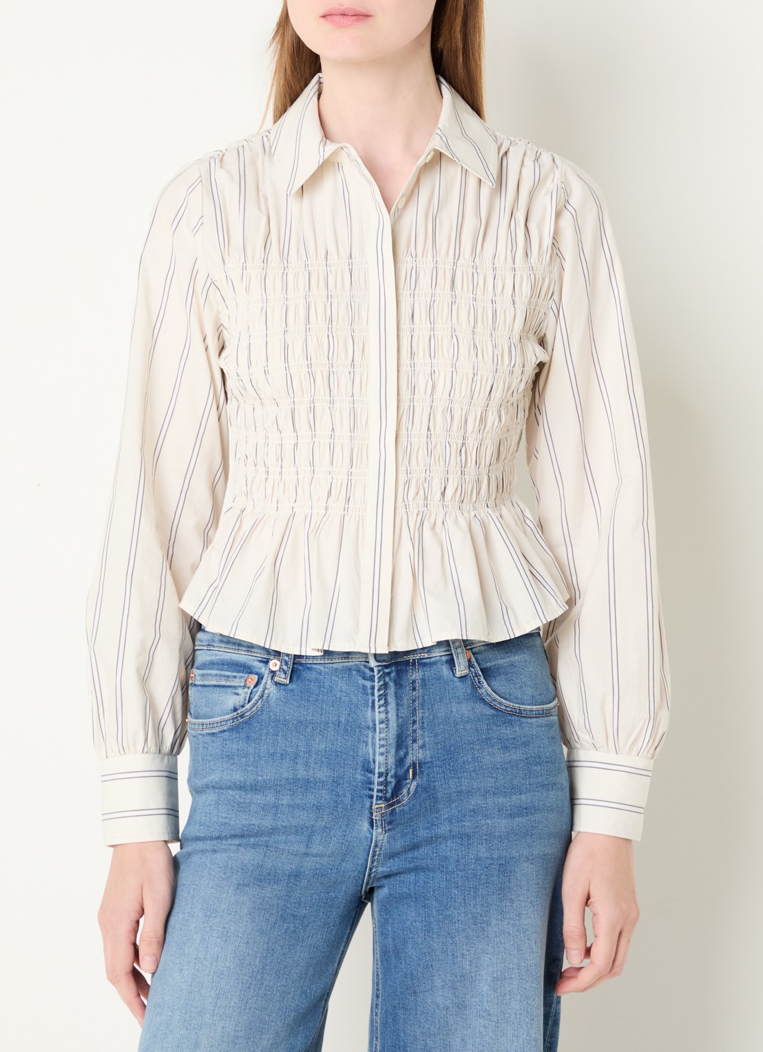 Rails Bradshaw blouse met streepprint en smockwerk - detail 4 ivoor