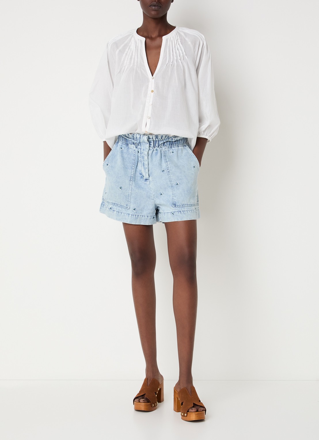 Rails Cassat semi-transparante blouse met smockwerk - voorkant 3 wit
