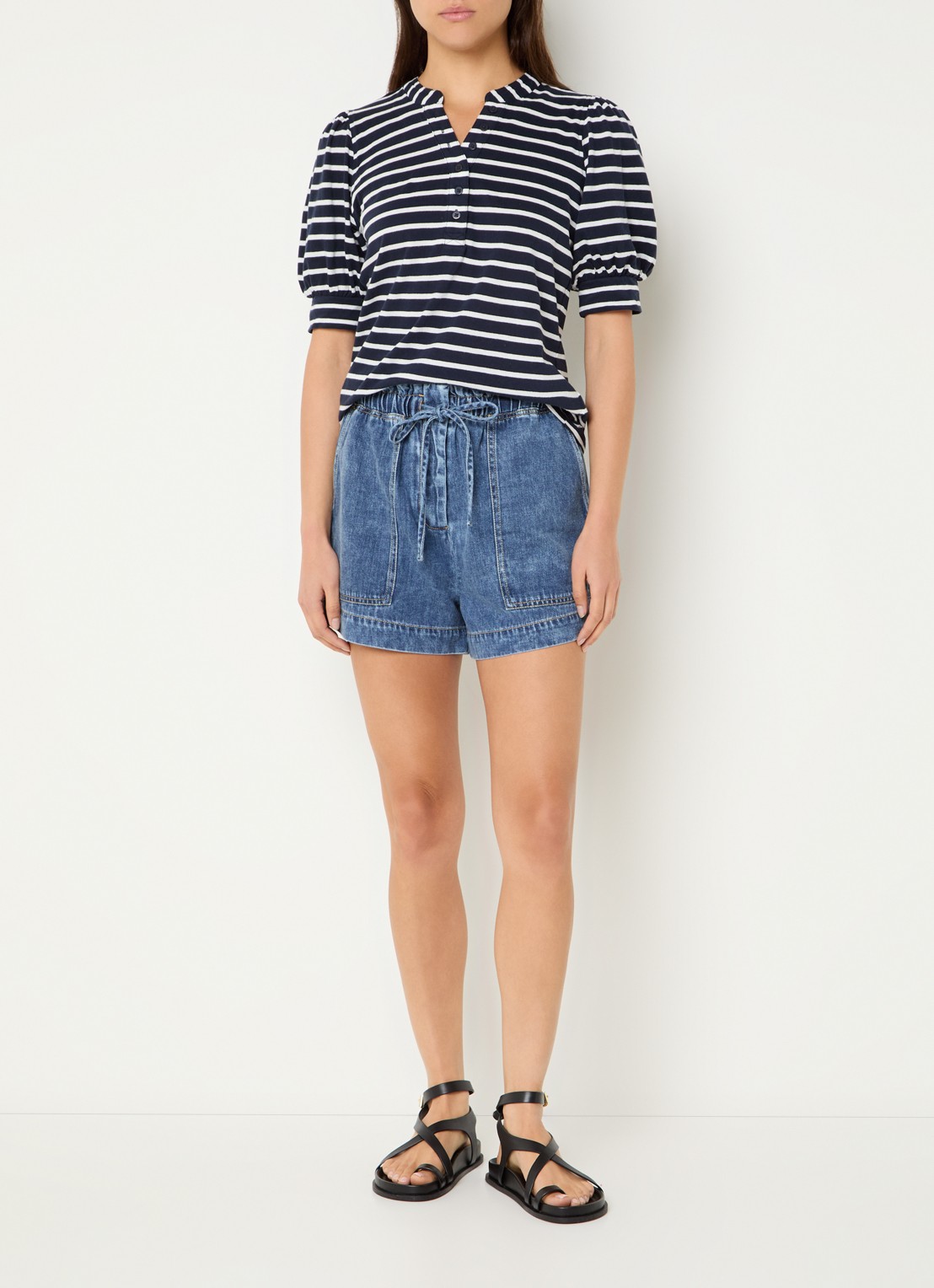 Rails Foster high waist straight fit korte broek  met steekzakken - voorkant 3 indigo
