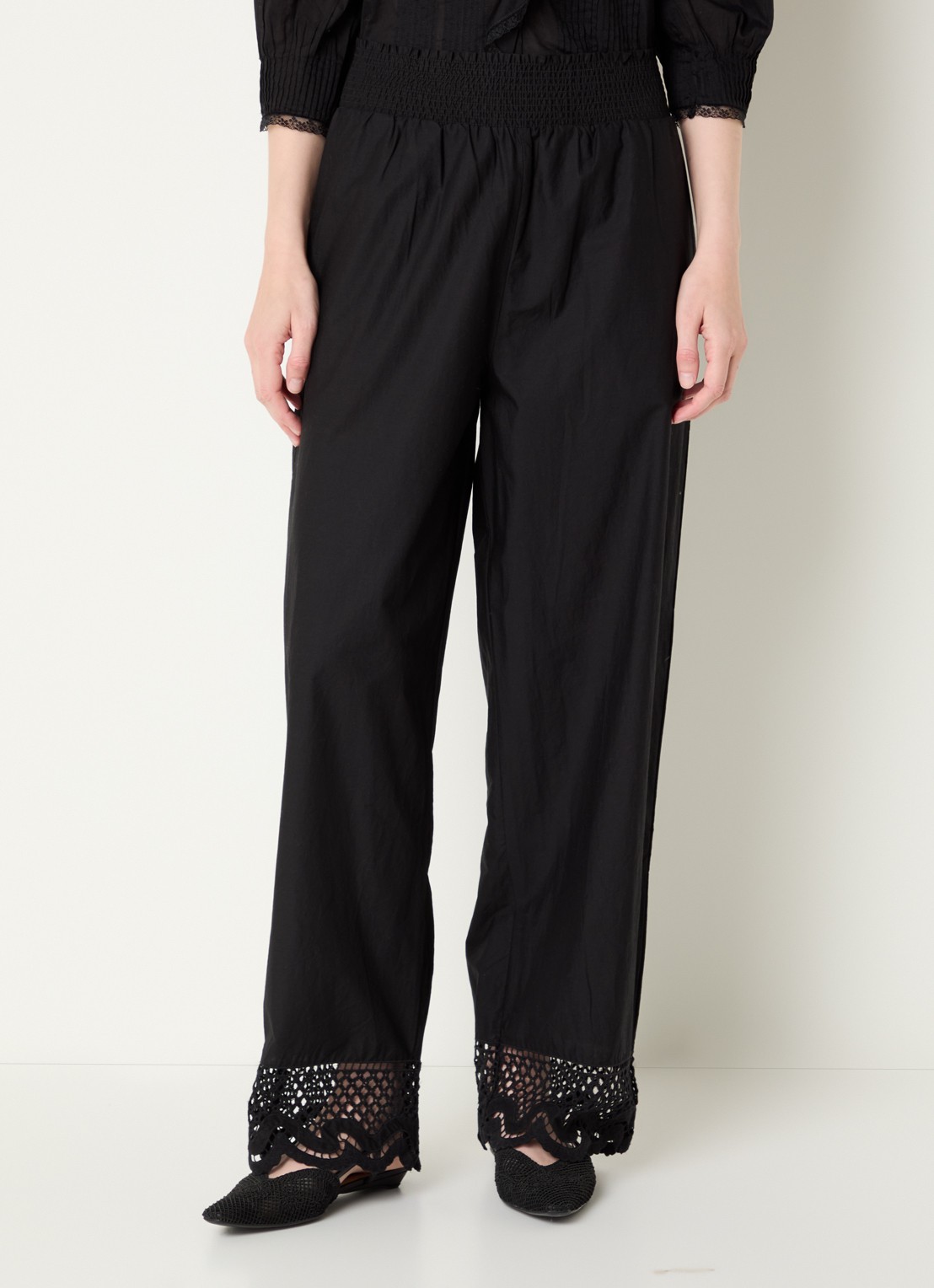 Rails Henrik high waist loose fit broek met broderie - detail 2 zwart