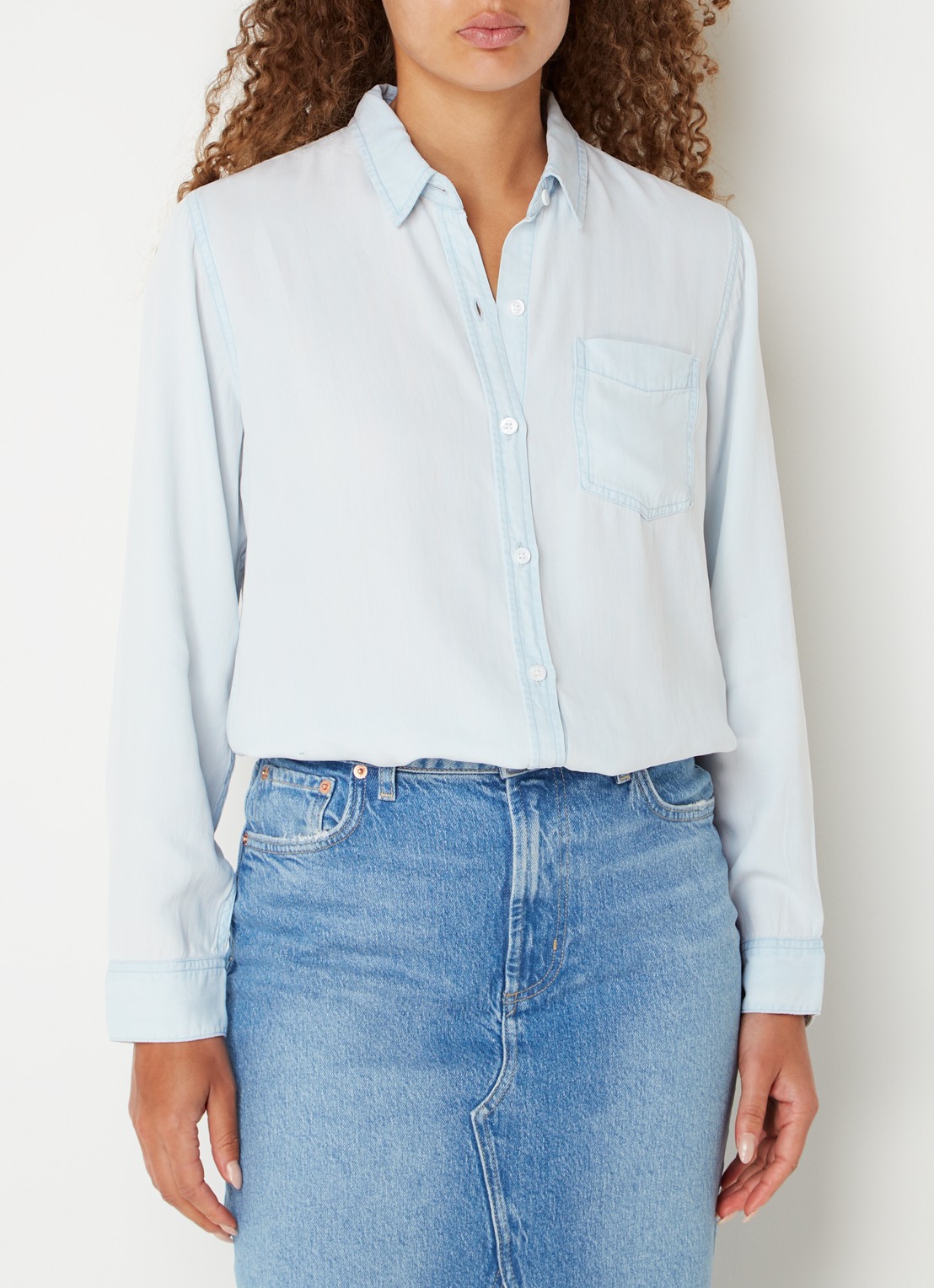 Rails Ingrid blouse  met borstzak - detail 4 lichtblauw
