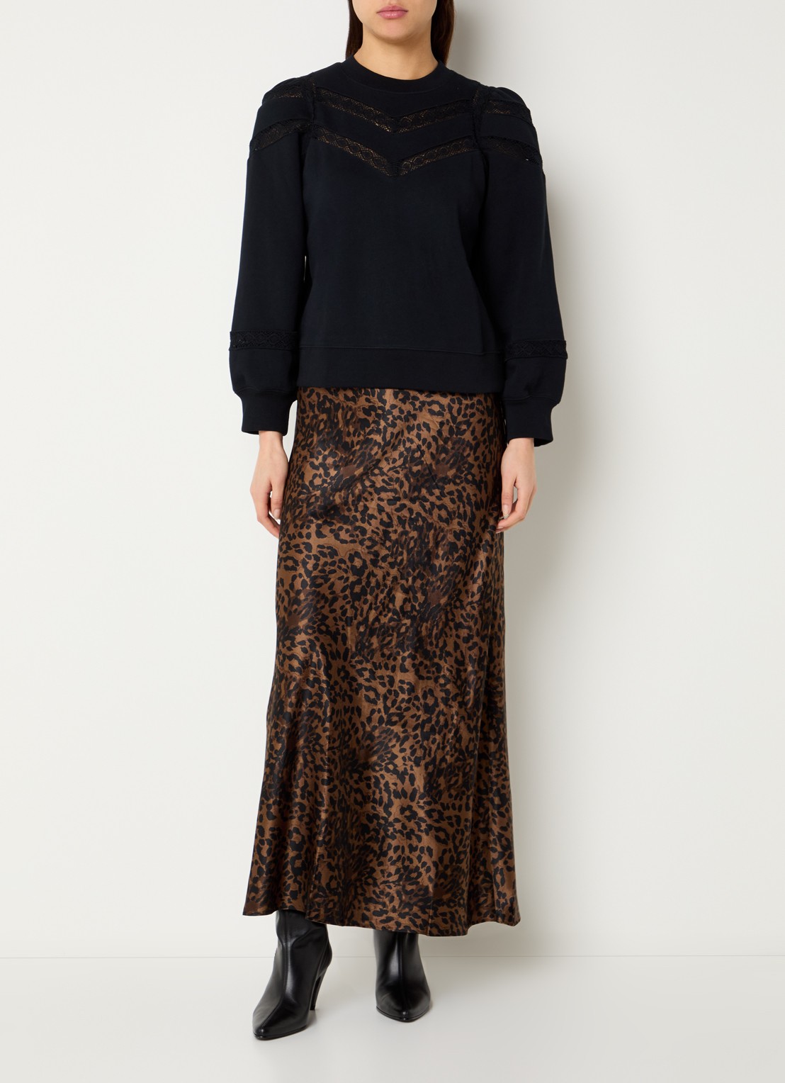 Rails Isles sweater met broderie - voorkant 3 zwart