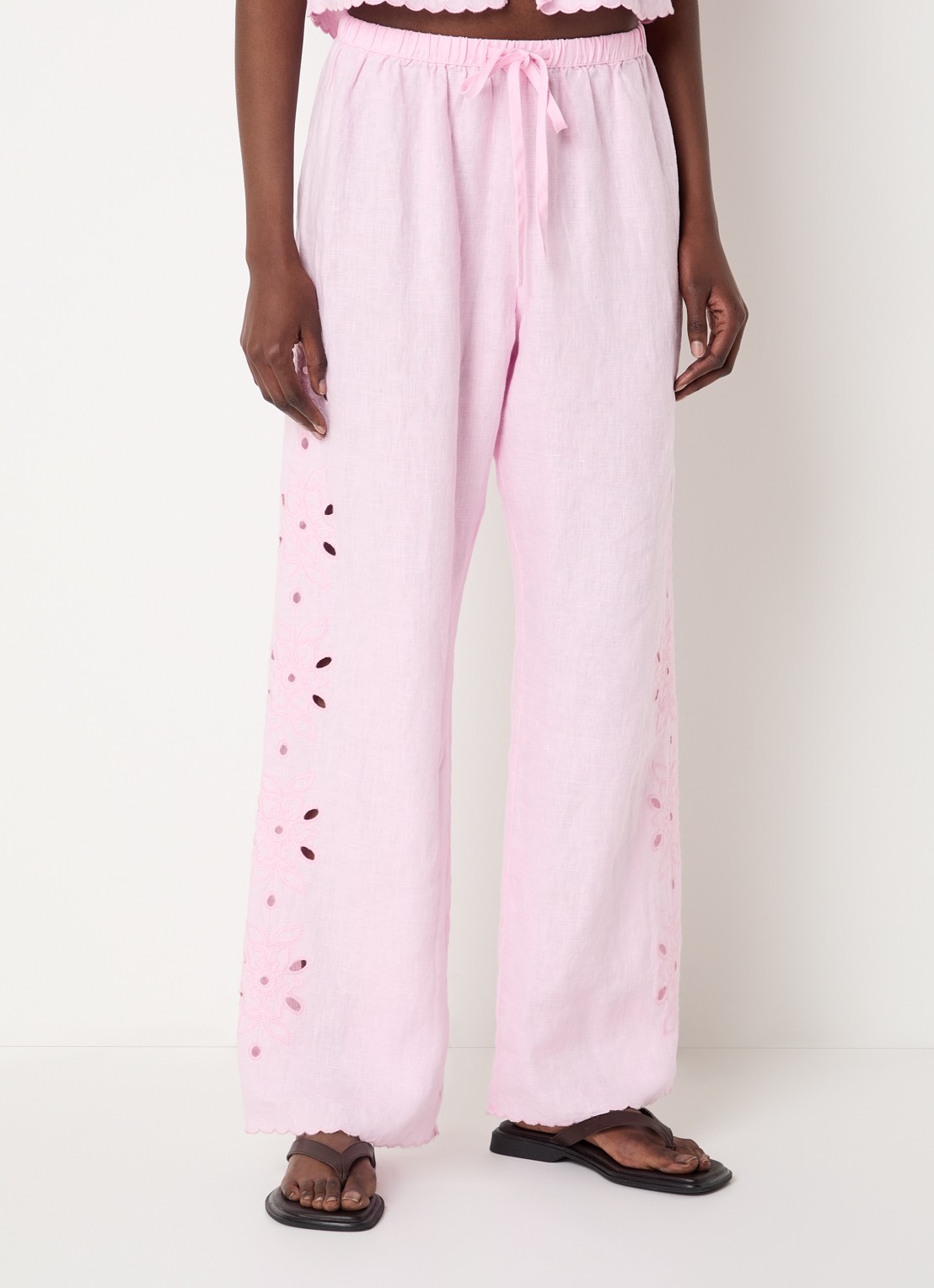 Rails Mirina mid waist loose fit broek van linnen met broderie - detail 4 lichtroze