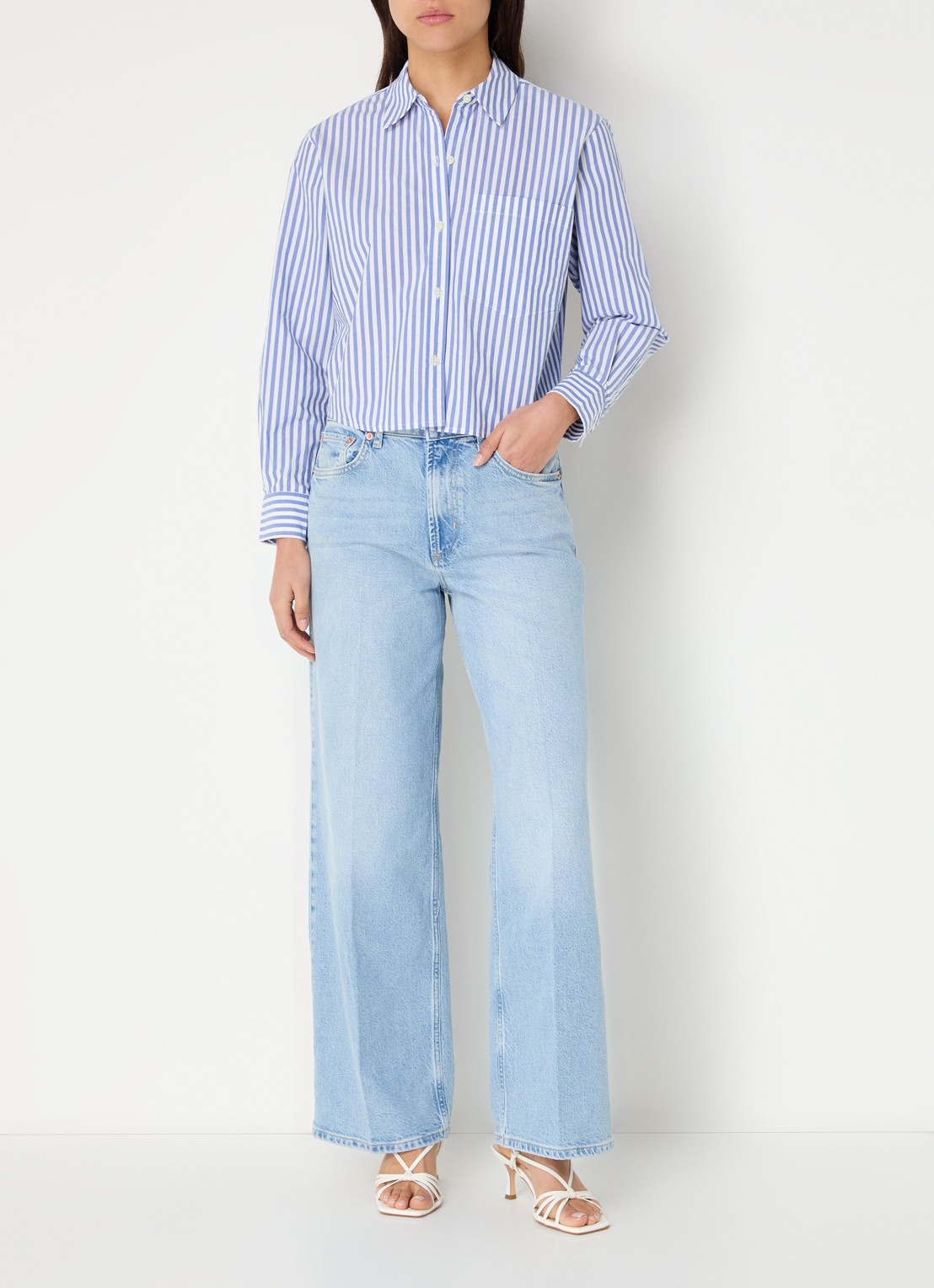 Rails Ramy cropped blouse met streepprint - voorkant 3 lichtblauw
