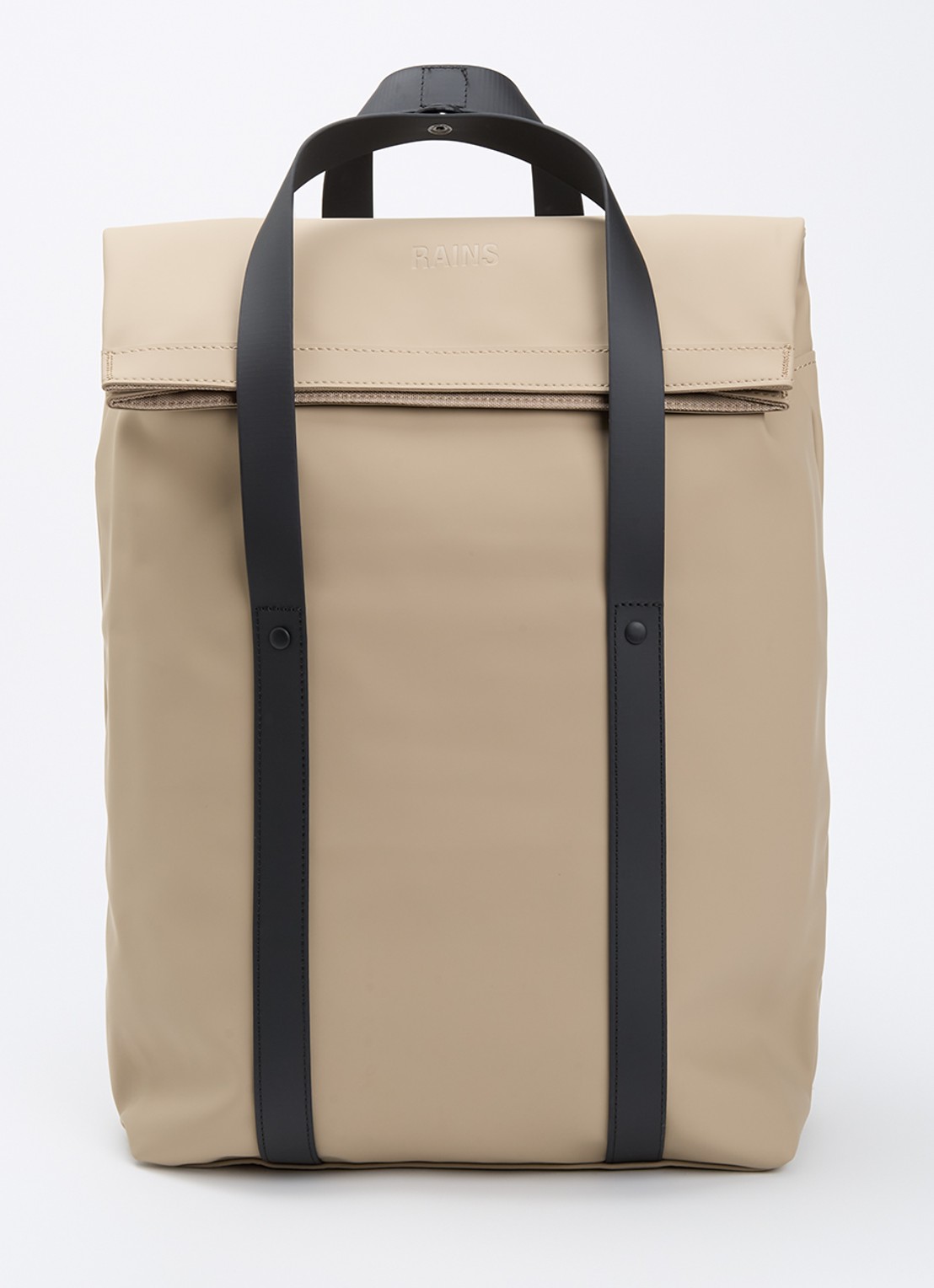 Rains 2 Way rugzak met 16 inch laptopvak en waterafstotende coating - voorkant 2 beige