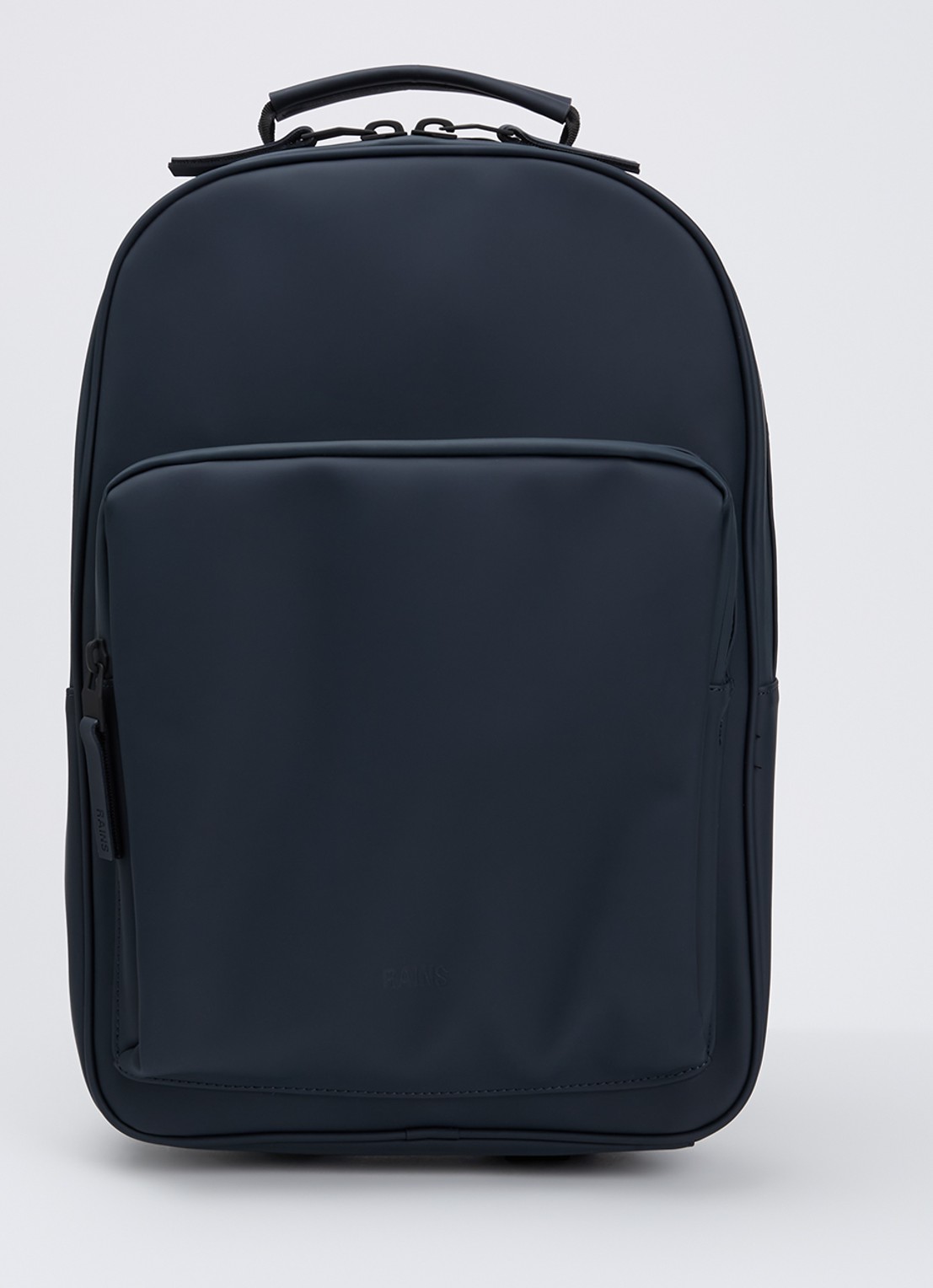 Rains Book Daypack W3 Large rugzak met 16 inch laptopvak en waterafstotende coating   - voorkant donkerblauw