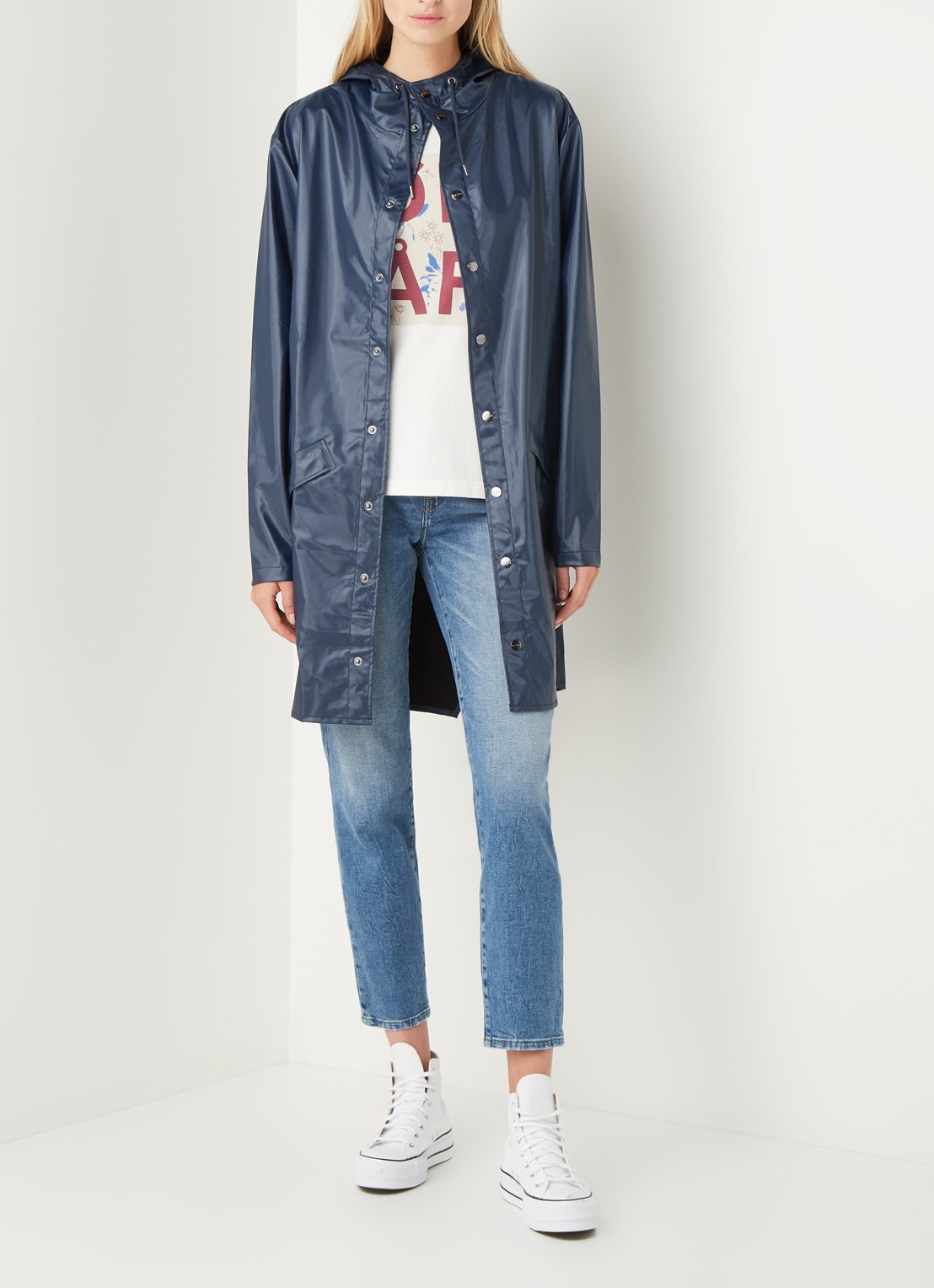 Rains Long Jacket regenjas met capuchon - voorkant 2 donkerblauw
