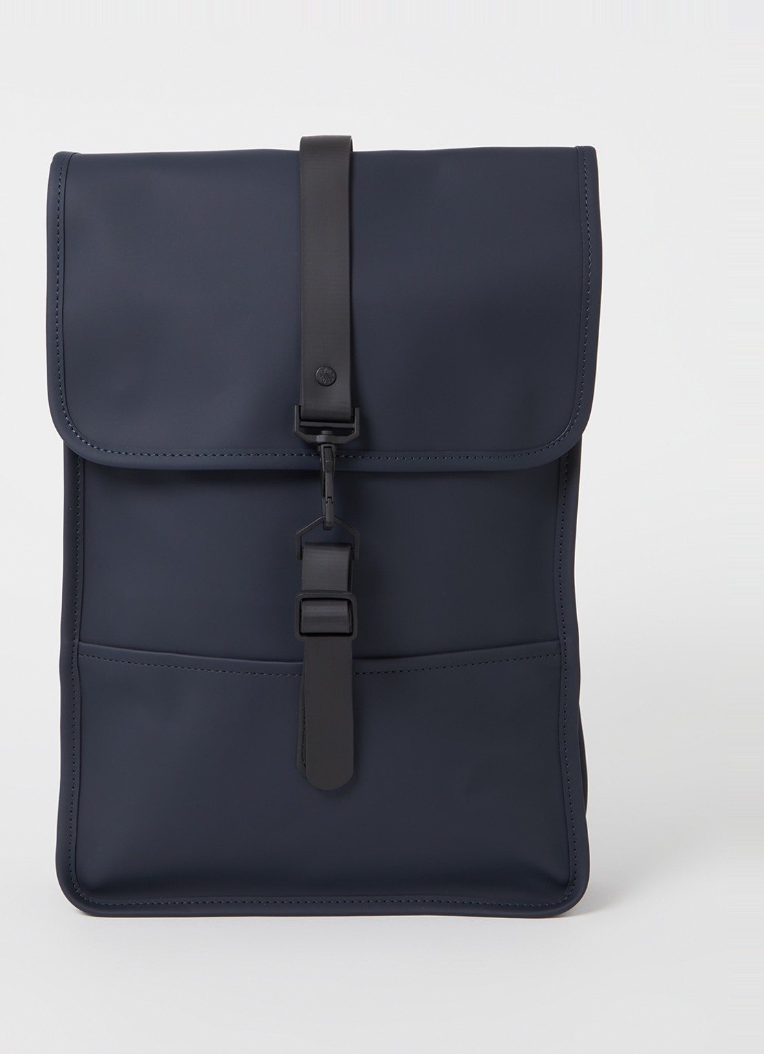 Rains Mini W3 rugzak met 15 inch laptopvak en waterafstotende coating - voorkant 3 donkerblauw