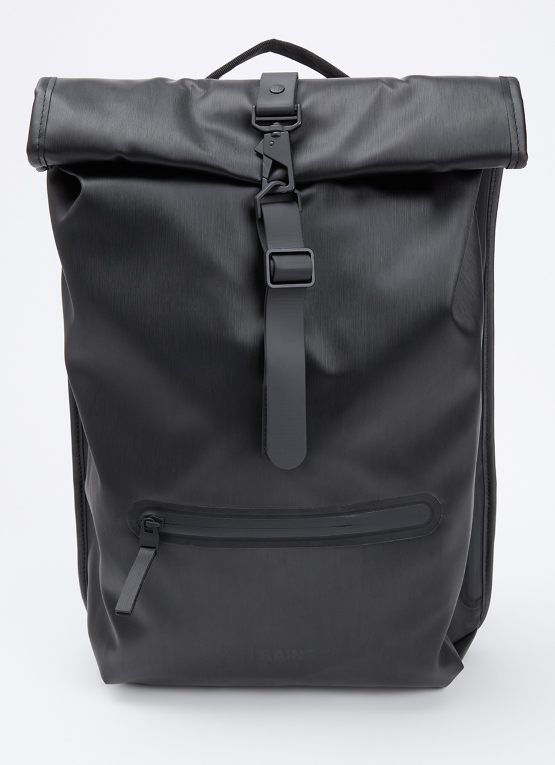 Rains Rolltop rugzak met waterafstotende coating en 15 inch laptopvak - voorkant 2 zwart