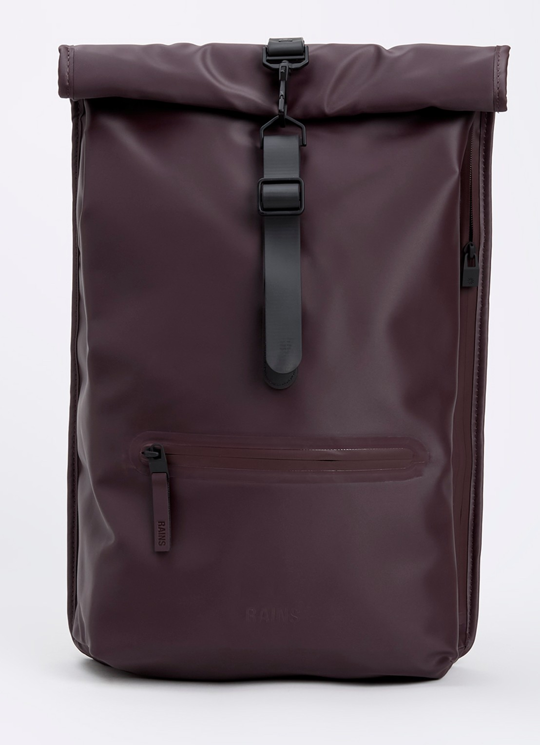 Rains Rolltop rugzak met waterafstotende coating en 15 inch laptopvak - voorkant aubergine