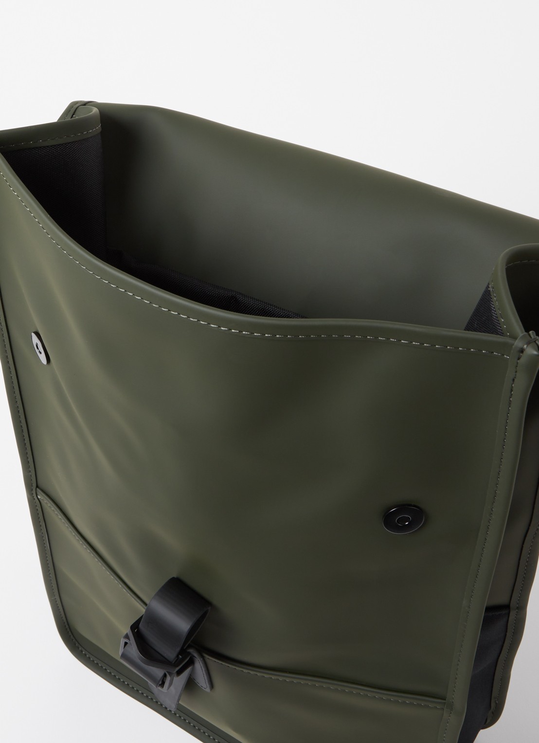 Rains Rugzak met 15 inch laptopvak en waterafstotende coating - detail 2 legergroen