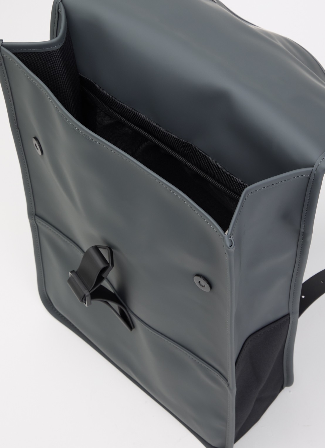 Rains Rugzak met 15 inch laptopvak en waterafstotende coating  - detail 2 donkergrijs