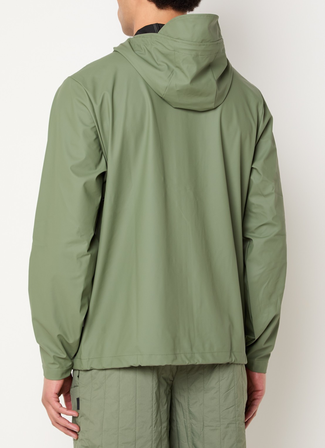 Rains Softshell jack met capuchon - achterkant 3 legergroen