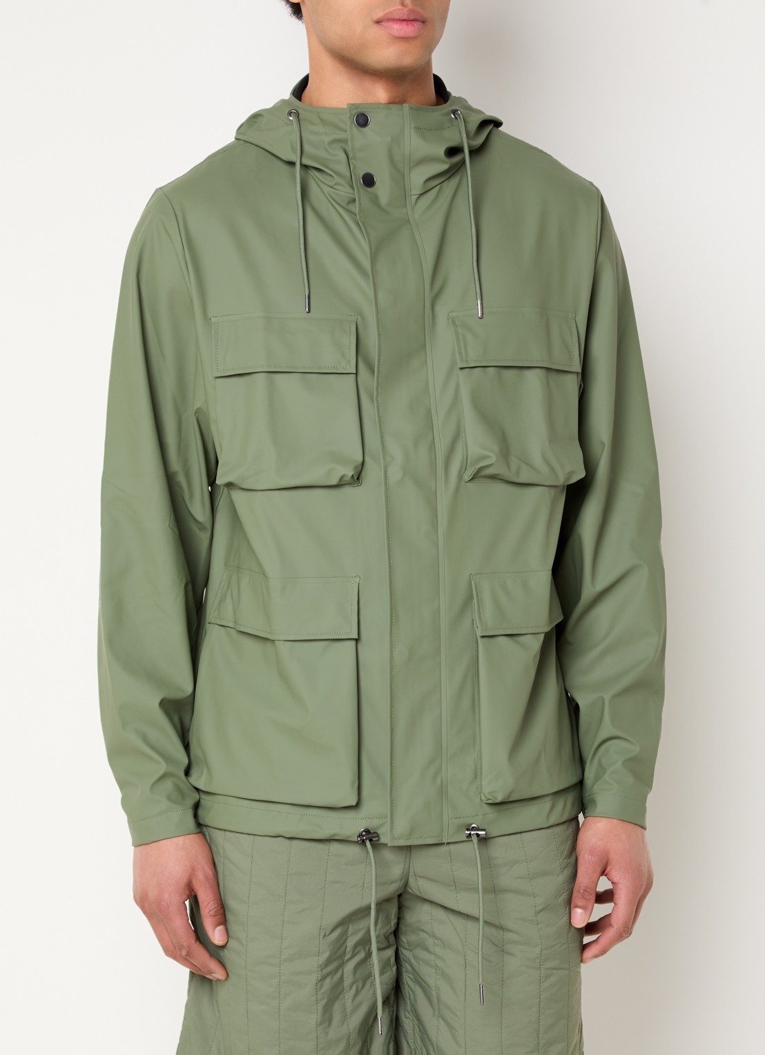 Rains Softshell jack met capuchon - detail 4 legergroen