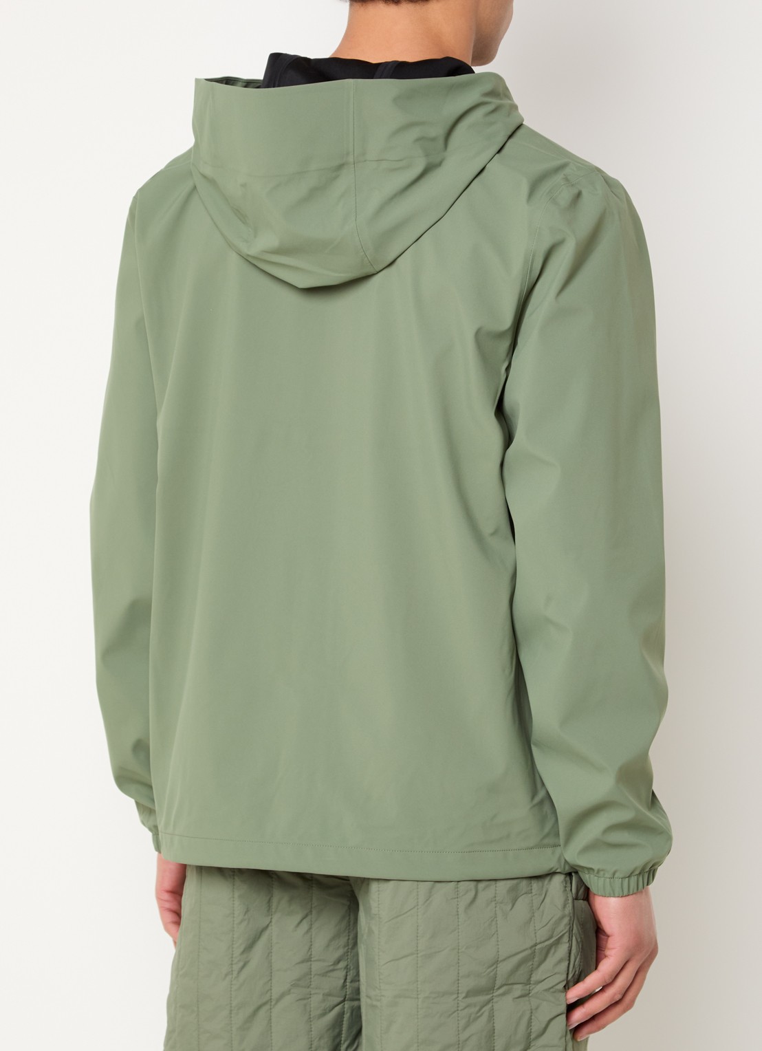 Rains Suva softshell jack met capuchon - achterkant groen
