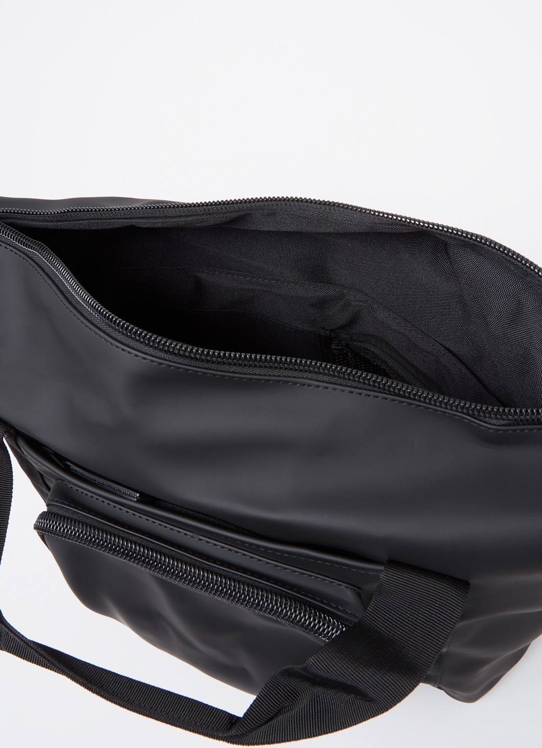 Rains Texel Kit weekendtas met waterafstotende coating - detail 2 zwart