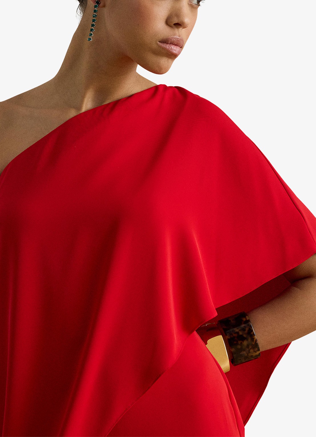 Ralph Lauren Georgette jumpsuit met blote schouder - detail 2 cruise red 2wr6 / rood