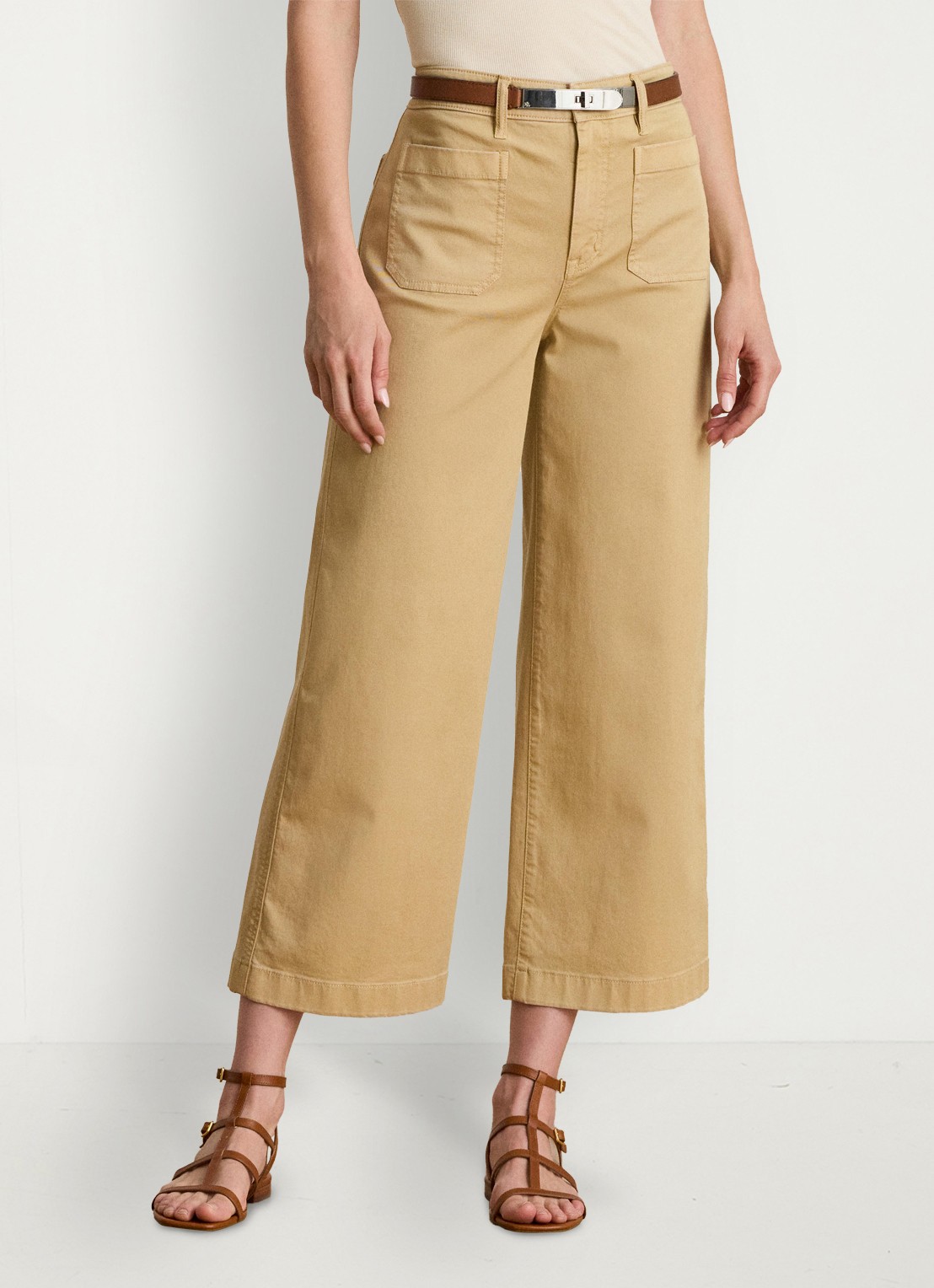 Ralph Lauren High waist flaired fit cropped chino met steekzakken - detail birch tan / beige