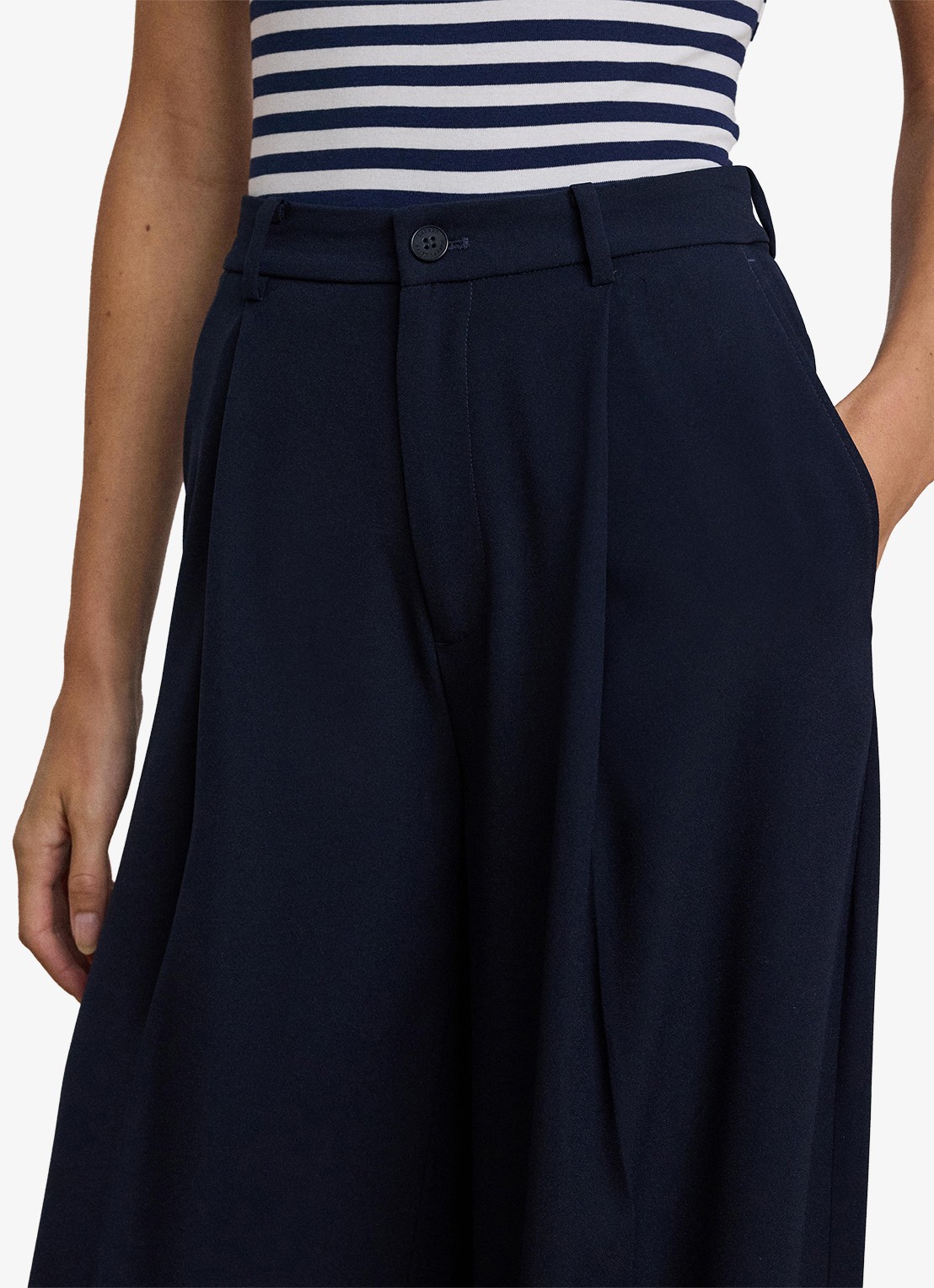 Ralph Lauren High waist wide fit pantalon met steekzakken en persplooi - detail 4 donkerblauw