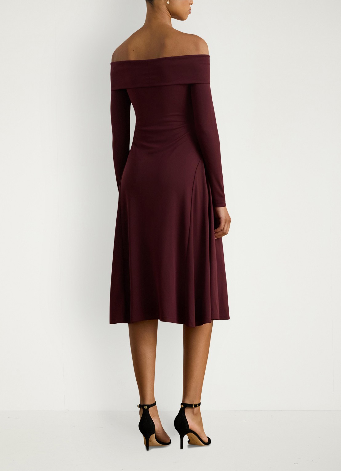 Ralph Lauren Off shoulder midi jurk met plooidetails - achterkant dark garnet / bordeauxrood