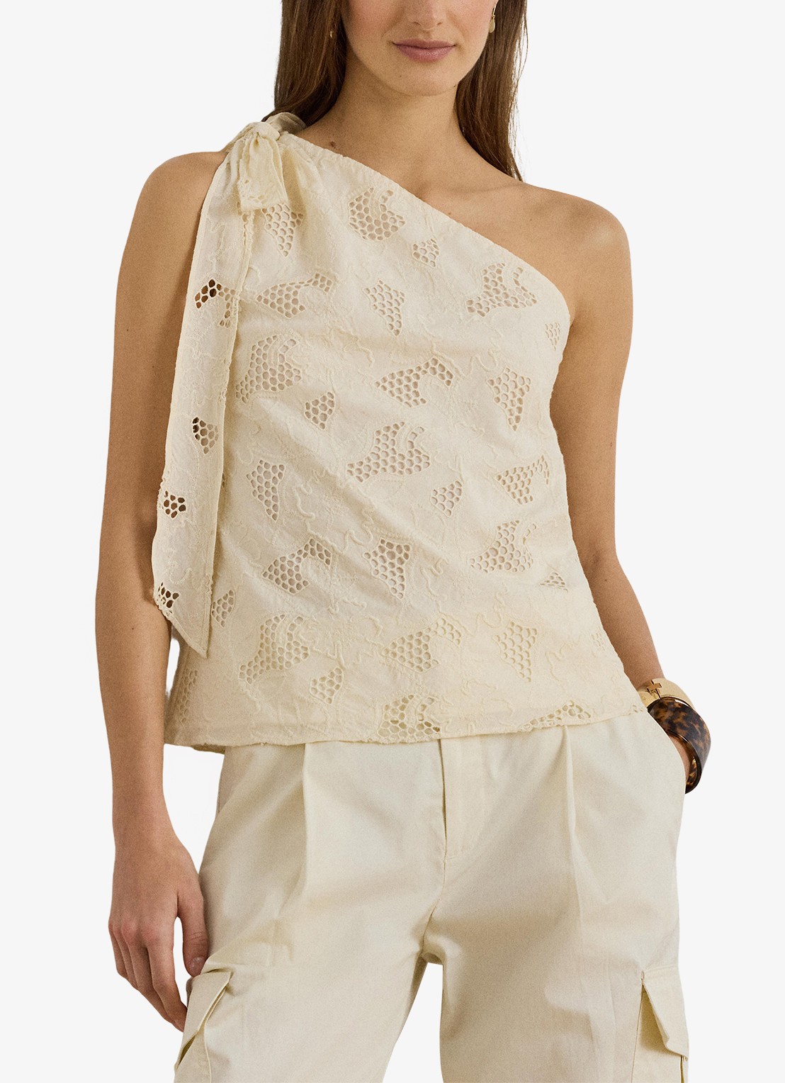 Ralph Lauren One shoulder top met broderie en strikdetail - detail 3 creme