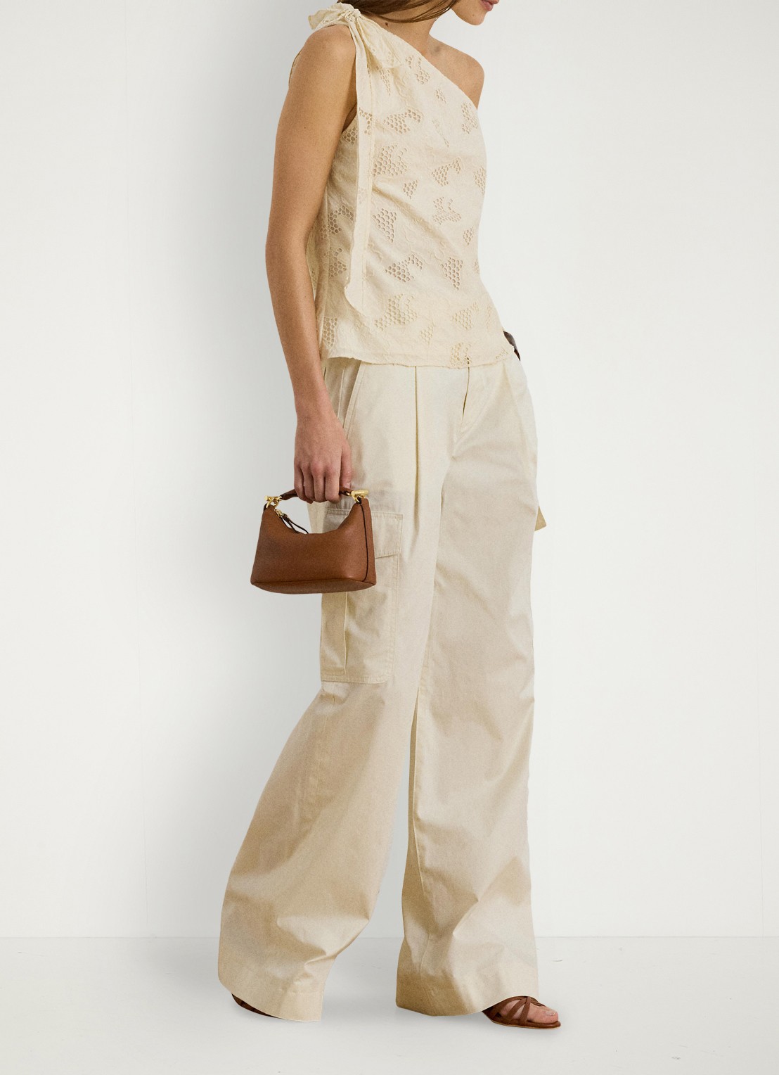 Ralph Lauren One shoulder top met broderie en strikdetail - voorkant 2 creme