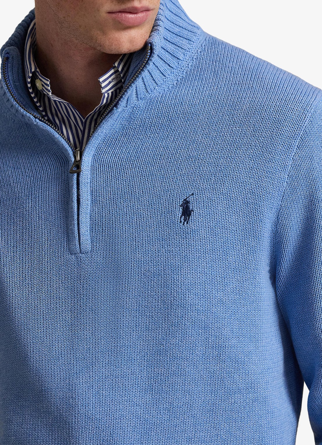 Ralph Lauren Ribgebreide trui met halve rits en logoborduring - detail 3 lichtblauw