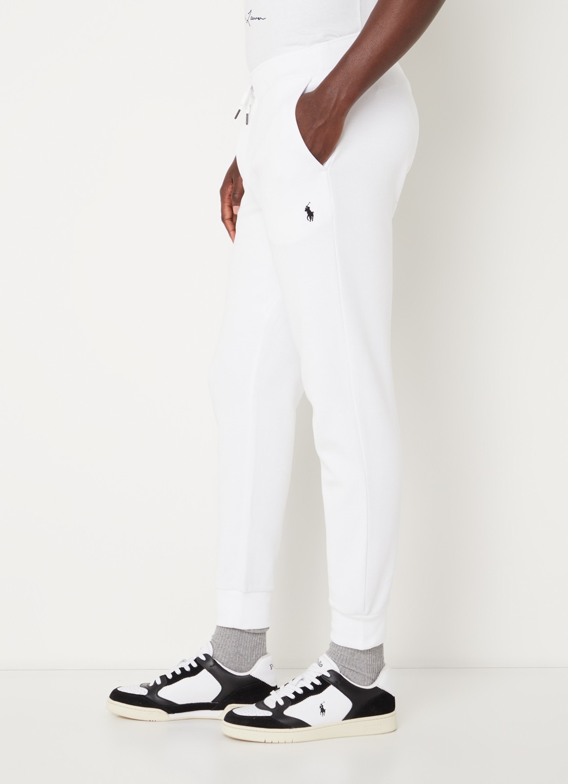 Ralph Lauren Tapered fit joggingbroek met logoborduring - detail 9 white / wit
