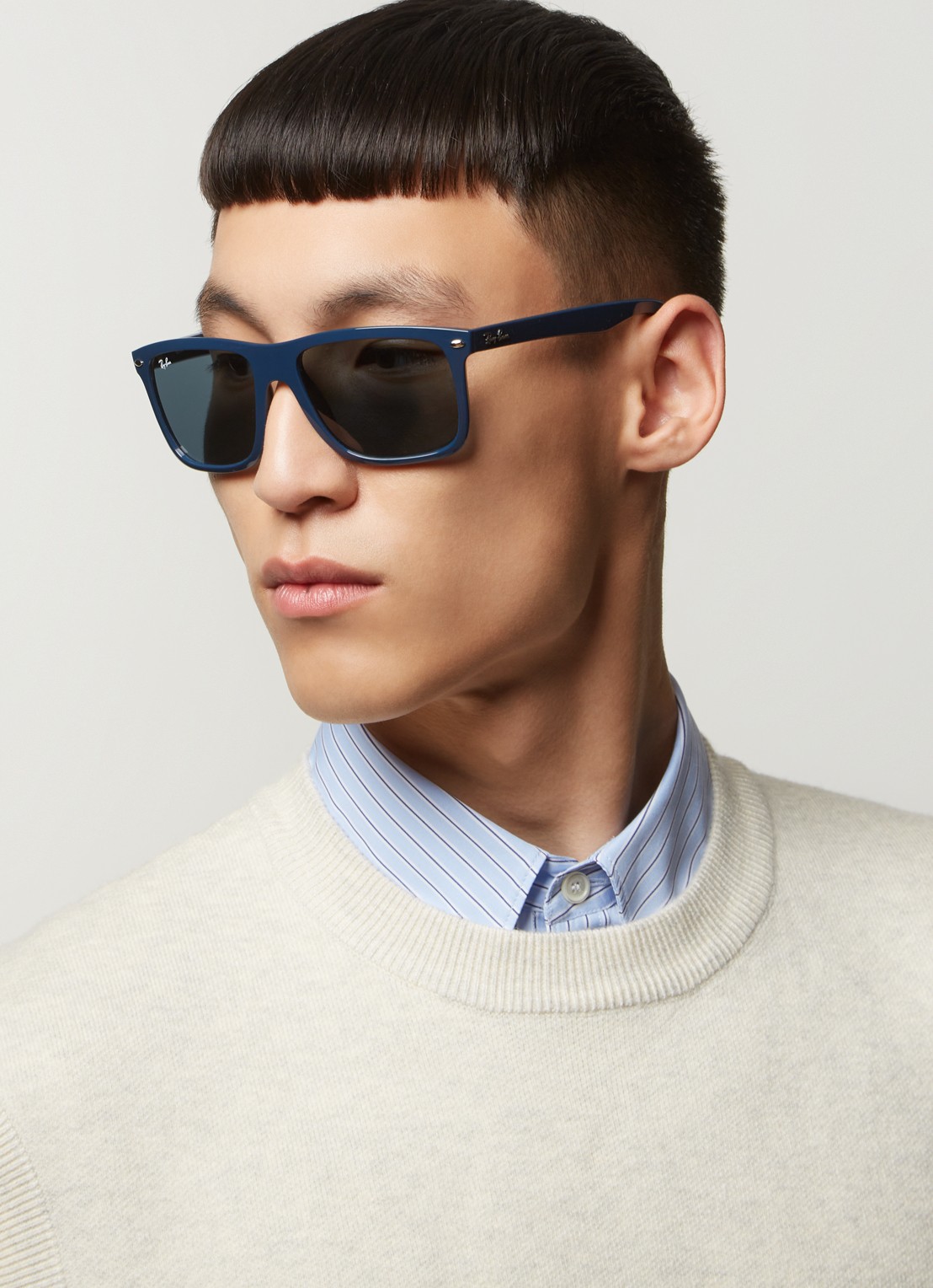 Ray-Ban Boyfriend Two zonnebril RB4547 - voorkant 2 beige