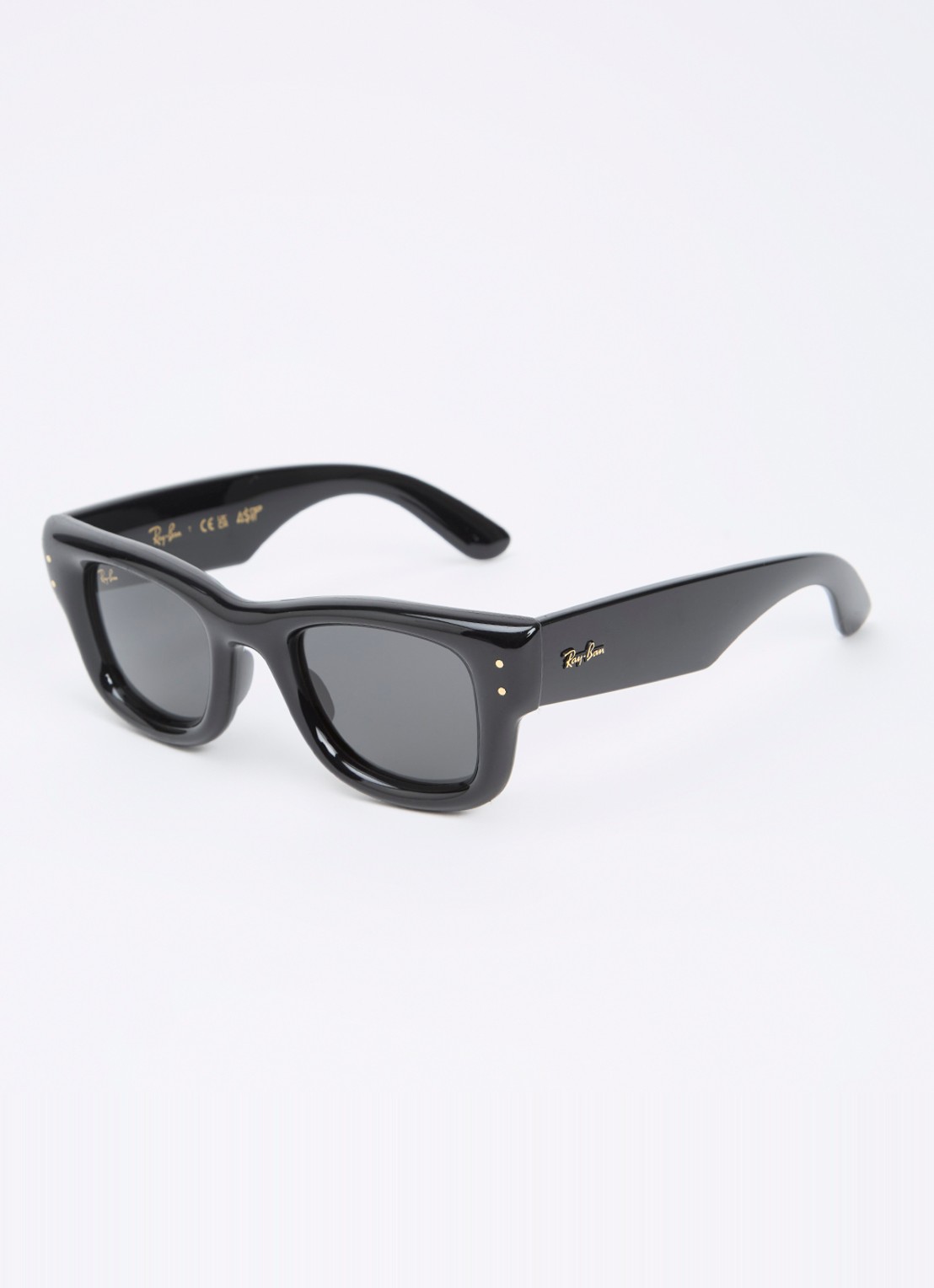 Ray-Ban Wayfarer Puffer zonnebril RB4940 - voorkant zwart