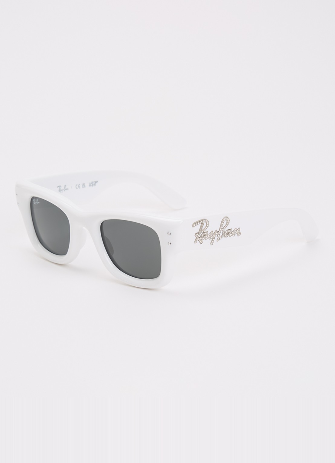 Ray-Ban Wayfarer zonnebril RB4940B - voorkant wit