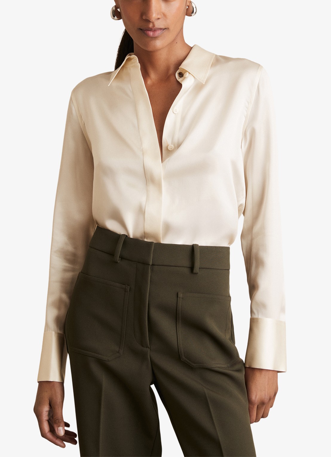 Reiss Ameira blouse van zijde - detail 3 beige