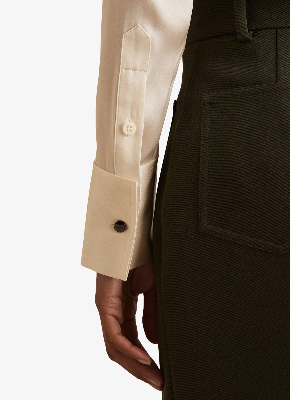 Reiss Ameira blouse van zijde - detail 5 beige