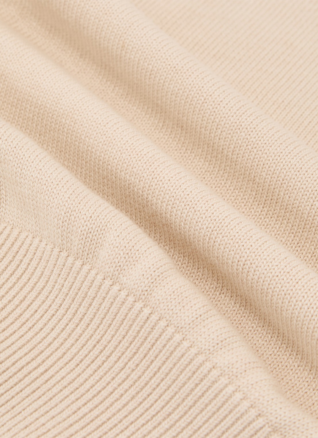 Reiss Aria fijngebreide top in wolblend met opstaande kraag - detail 3 beige