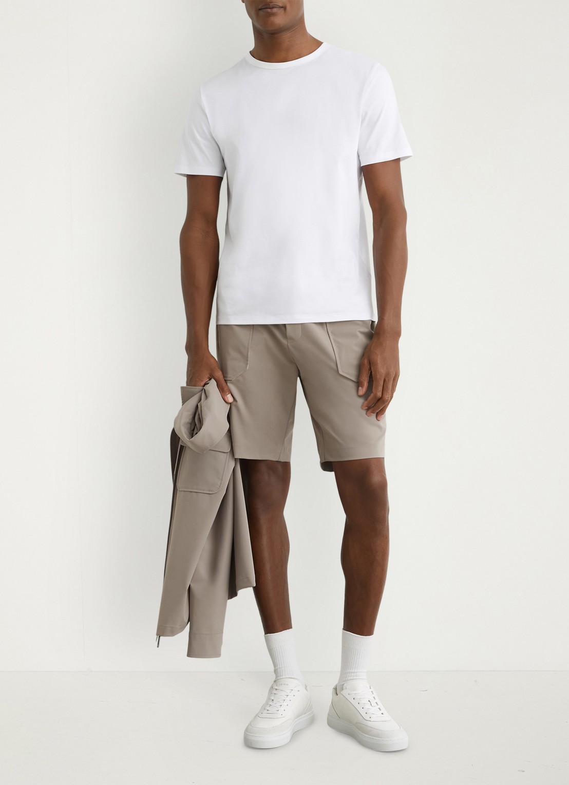 Reiss Ascend straight fit korte broek met steekzakken - detail 2 taupe