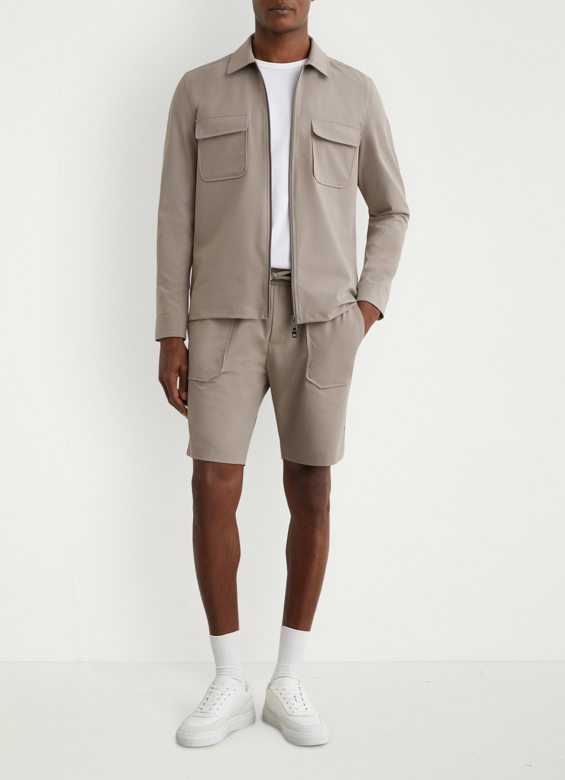 Reiss Ascend straight fit korte broek met steekzakken - detail 4 taupe