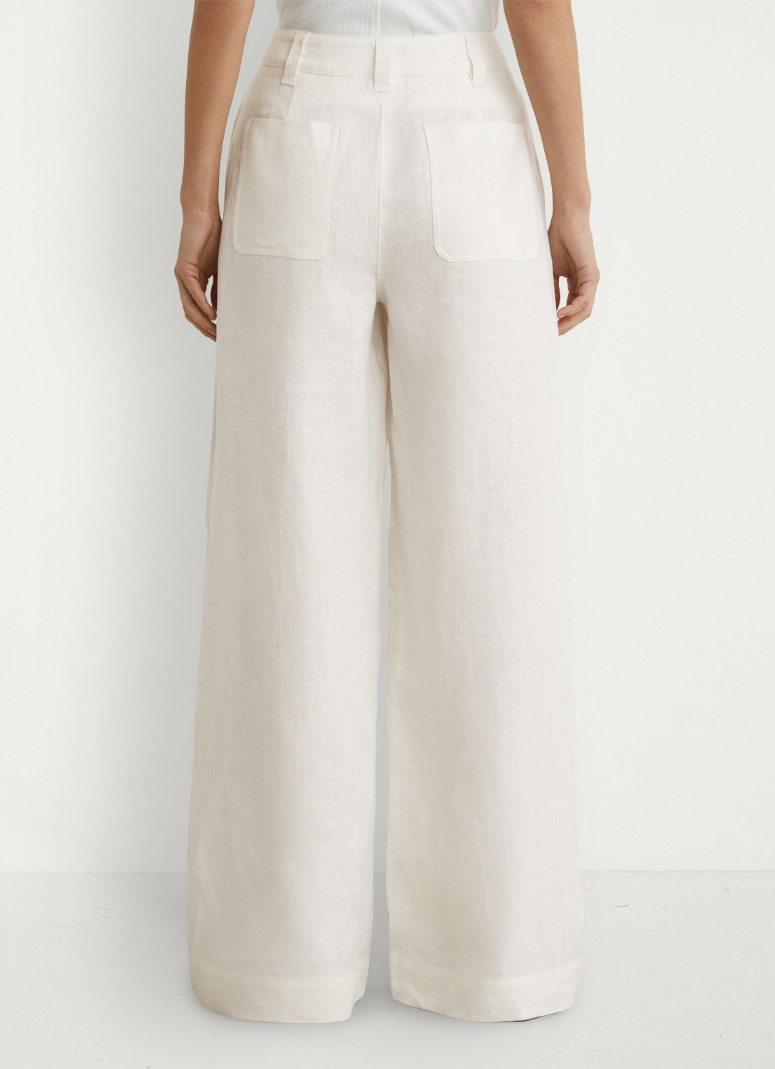 Reiss Ashby mid waist wide fit broek van linnen met steekzakken - achterkant 8 wit