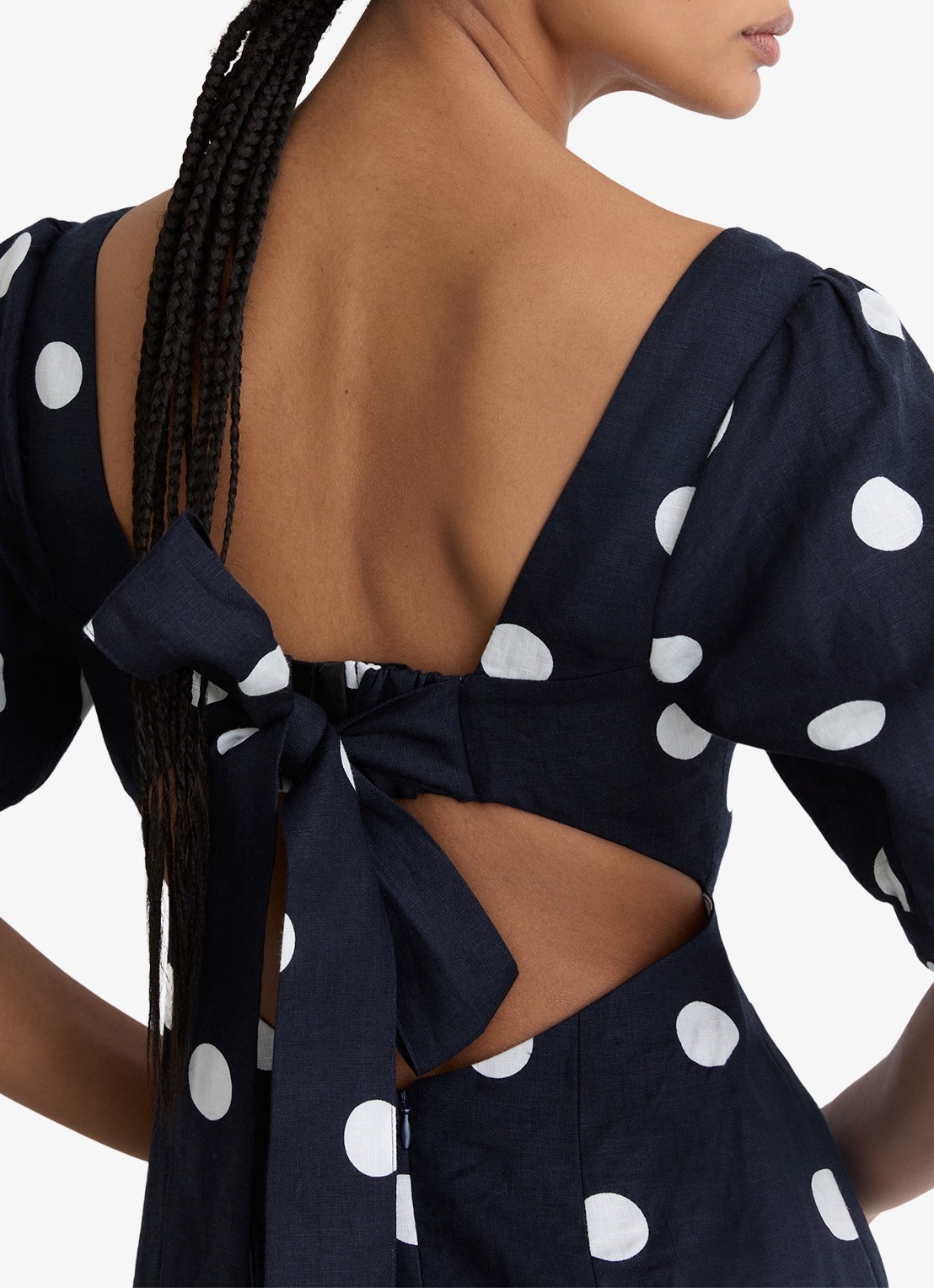 Reiss Astrid midi jurk van linnen met pofmouw - voorkant 2 zwart