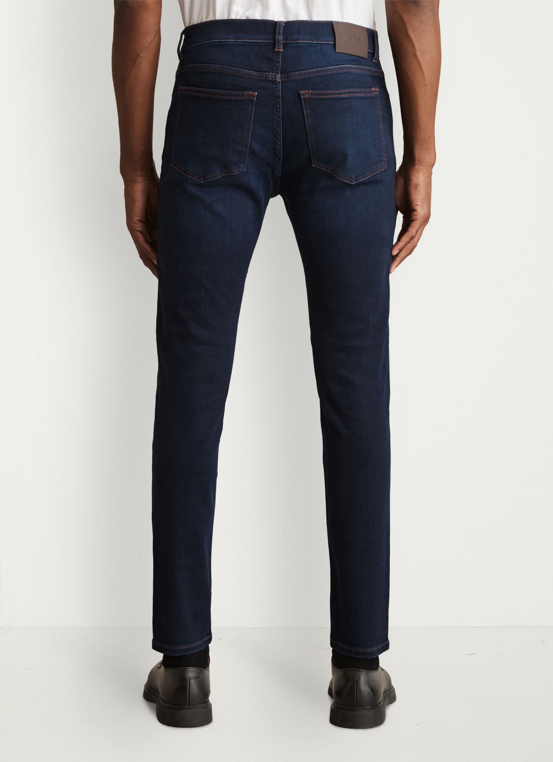 Reiss Bleaker skinny jeans met donkere wassing - achterkant indigo