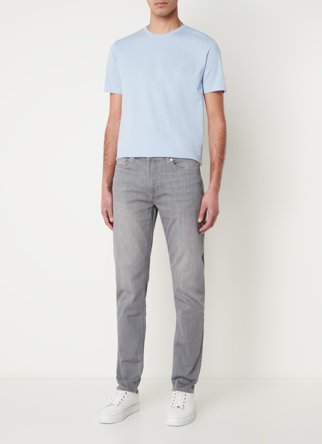 Reiss Bless T-shirt met ronde hals   - voorkant 3 lichtblauw