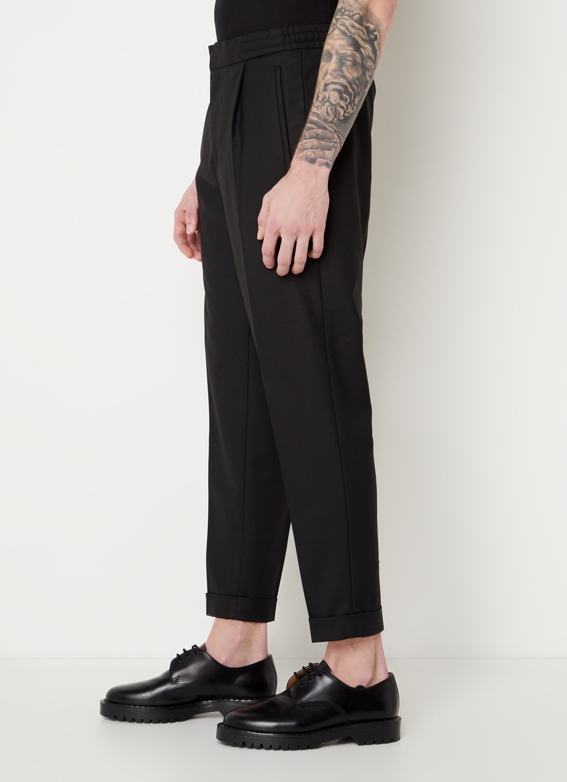 Reiss Brighton tapered fit chino met steekzakken - detail 5 black / zwart