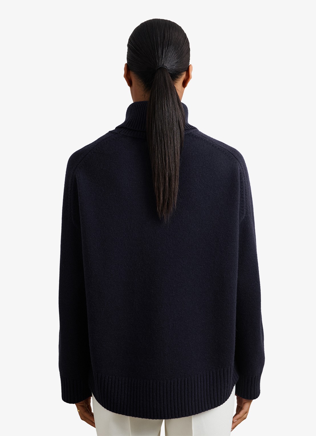 Reiss Brooklyn fijngebreide trui in wolblend - achterkant 5 donkerblauw